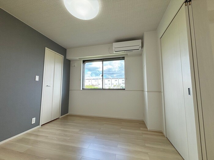 物件内観写真18　(居室)