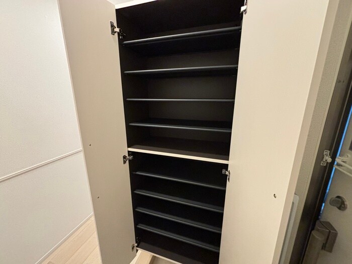 物件内観写真19　(靴箱)