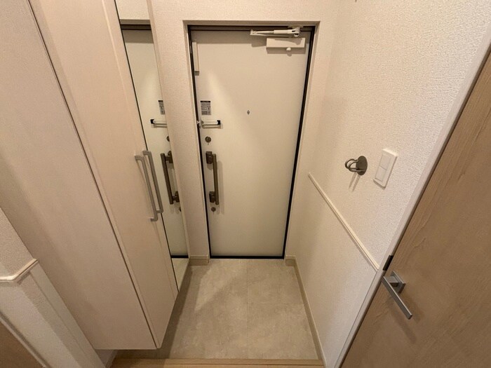 物件内観写真20　(玄関)