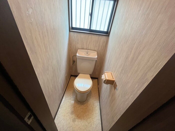 物件内観写真10　(トイレ)