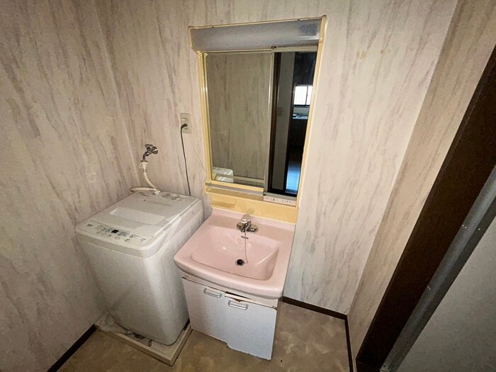 物件内観写真12　(洗面)