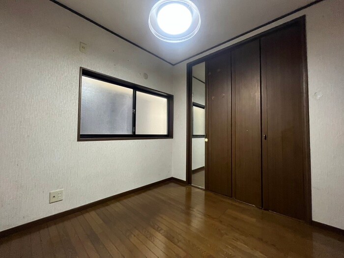 物件内観写真18　(居室)