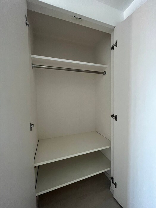 物件内観写真15　(収納)