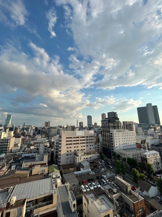 物件内観写真21　(室内からの展望)