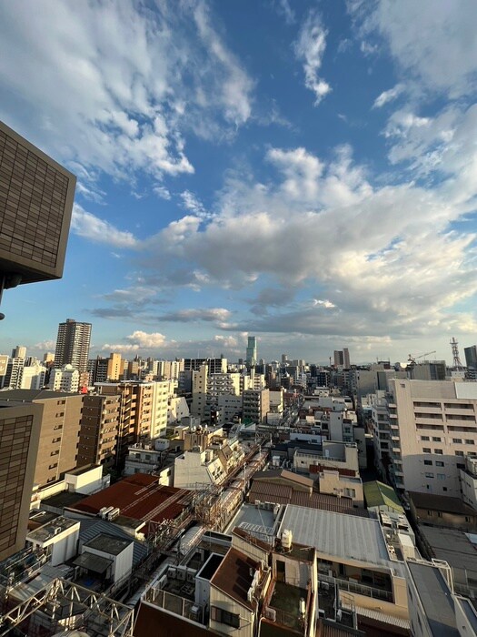 物件内観写真22　(室内からの展望)