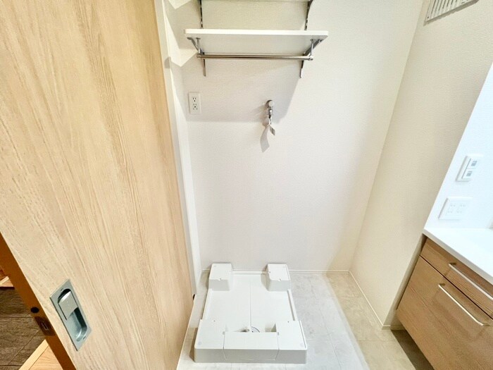 物件内観写真17　(洗濯機置場)