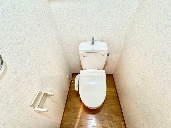 物件内観写真12　(トイレ)