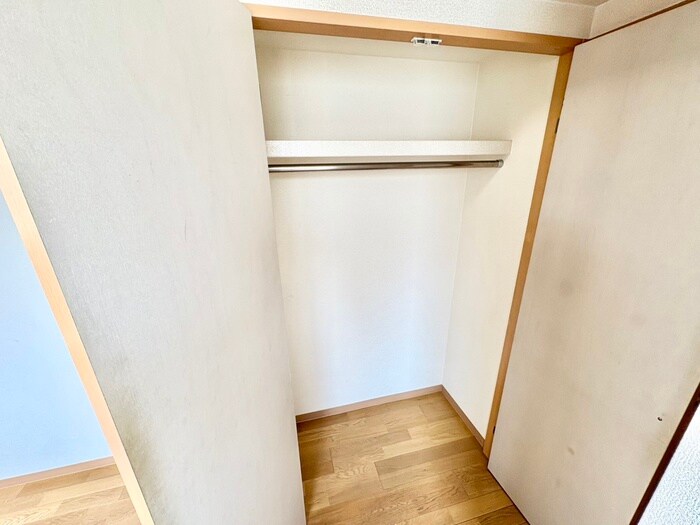 物件内観写真15　(収納)