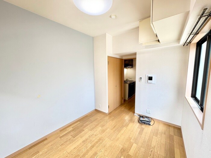 物件内観写真16　(居室)