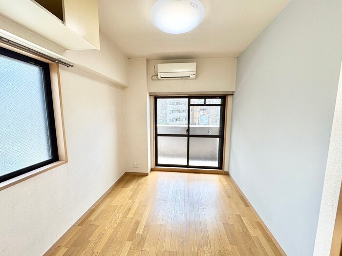 物件内観写真18　(居室)