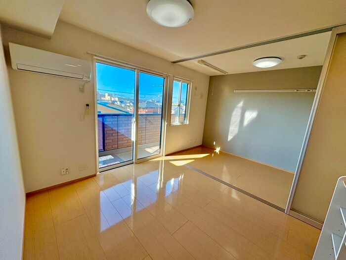 物件内観写真7　(居室)