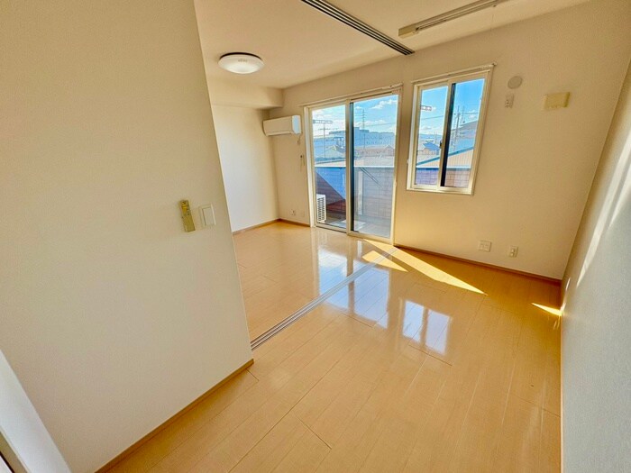 物件内観写真10　(居室)