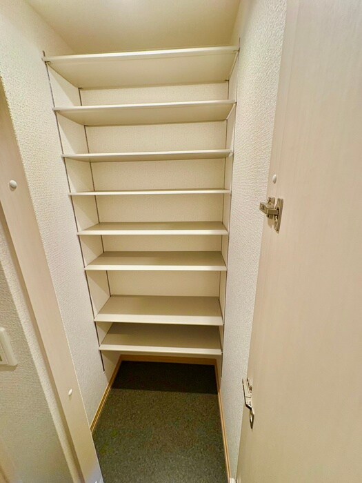 物件内観写真19　(靴箱)