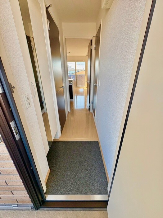 物件内観写真20　(廊下)