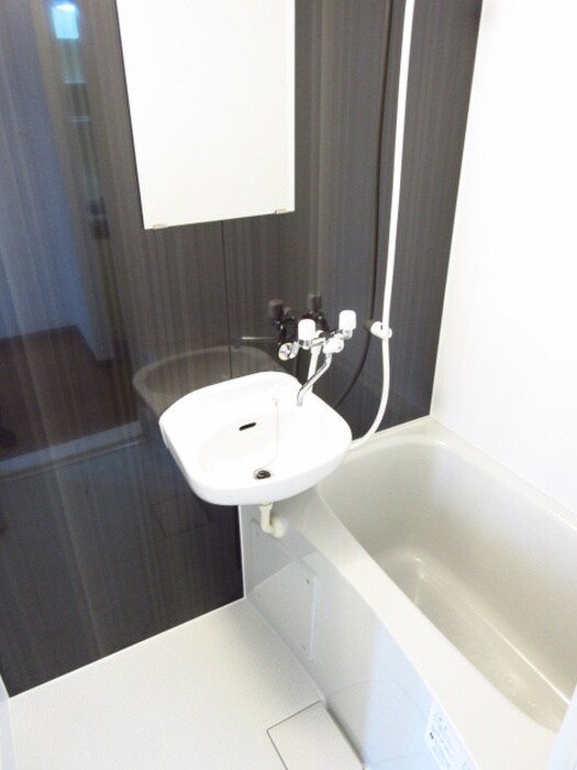 物件内観写真12　(バス／シャワールーム等)