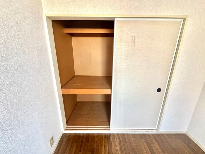 物件内観写真9　(収納)