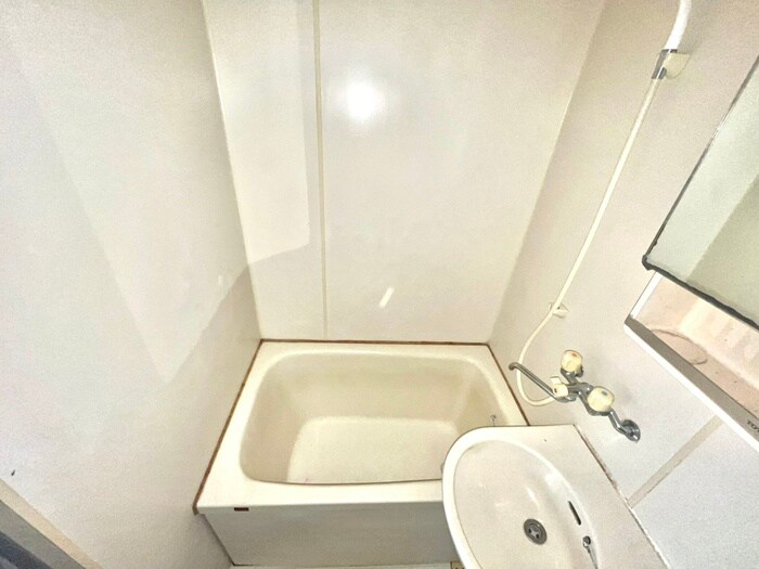 物件内観写真12　(バス／シャワールーム等)