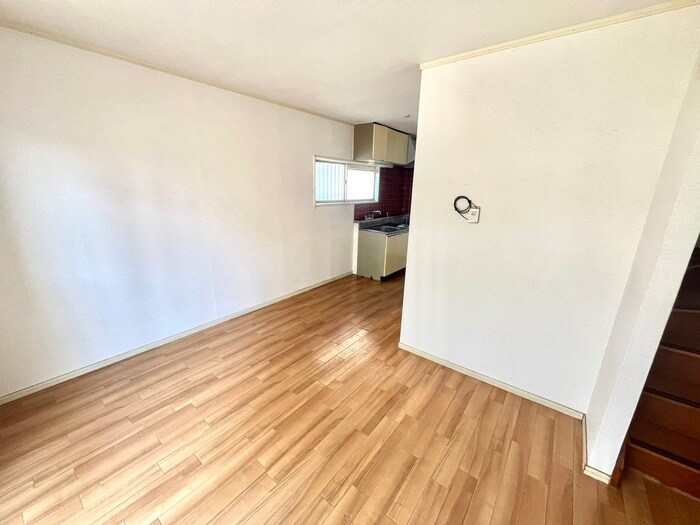 物件内観写真16　(内観写真)