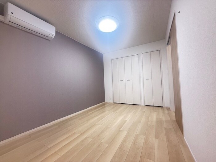 物件内観写真10　(居室)