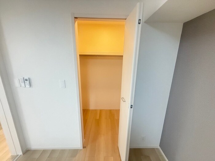 物件内観写真11　(居室)