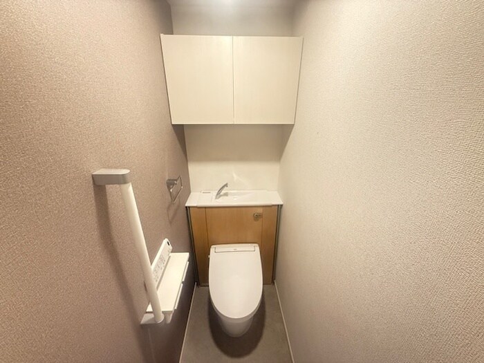 物件内観写真15　(トイレ)