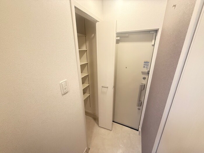 物件内観写真20　(靴箱)