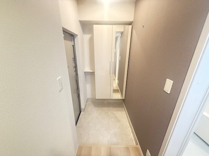 物件内観写真22　(玄関)