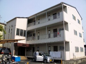 リバーハイツ２外観写真