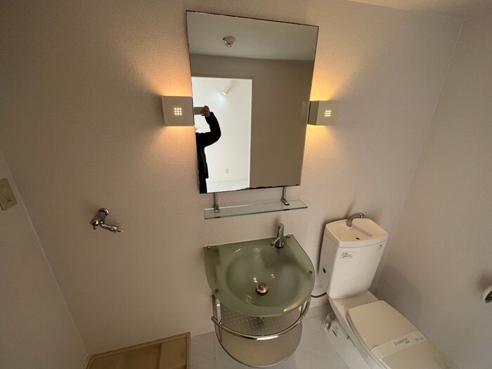 物件内観写真9　(洗面)