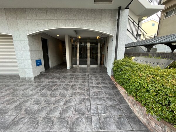 エントランス部分