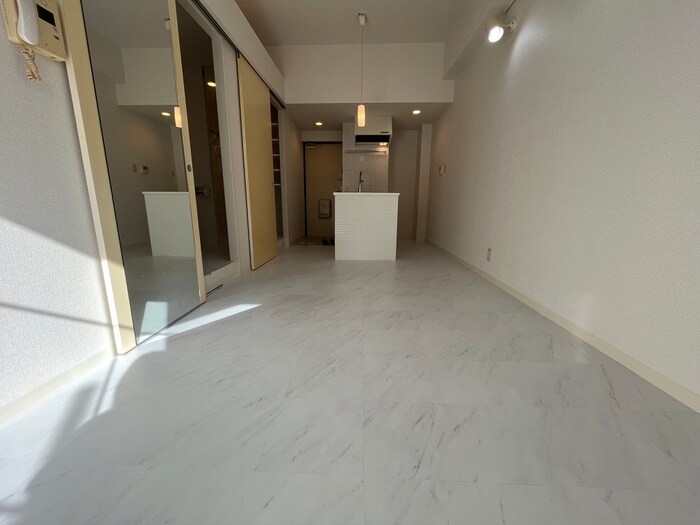 物件内観写真12　(居室)