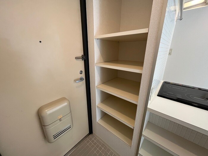 物件内観写真16　(靴箱)