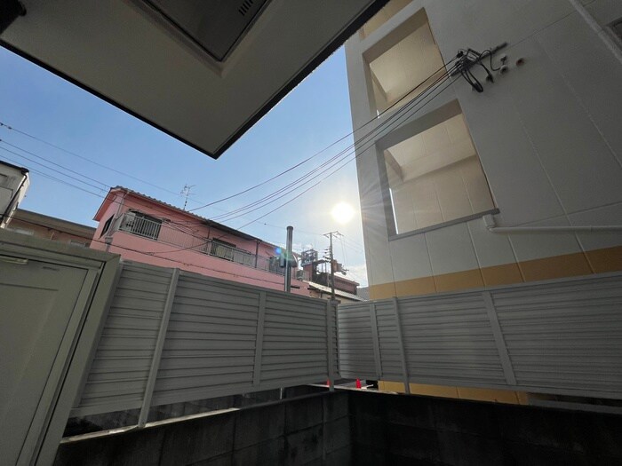 物件内観写真18　(室内からの展望)