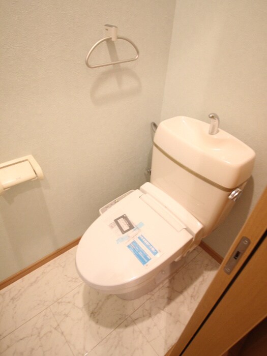 物件内観写真7　(トイレ)