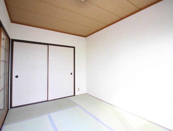 物件内観写真10　(居室)