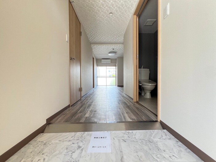 物件内観写真7　(廊下)