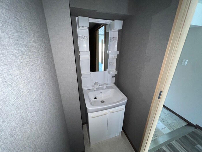 物件内観写真21　(洗面)