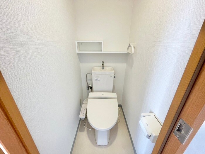 物件内観写真13　(トイレ)