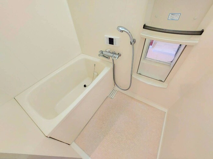 物件内観写真10　(バス／シャワールーム等)