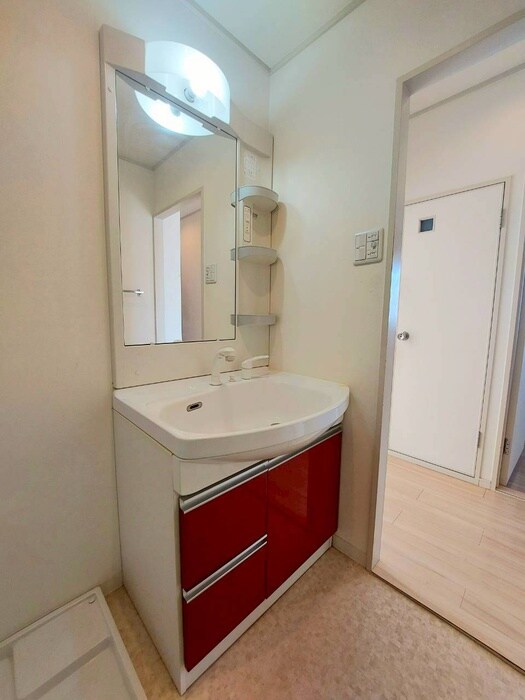 物件内観写真11　(洗面)