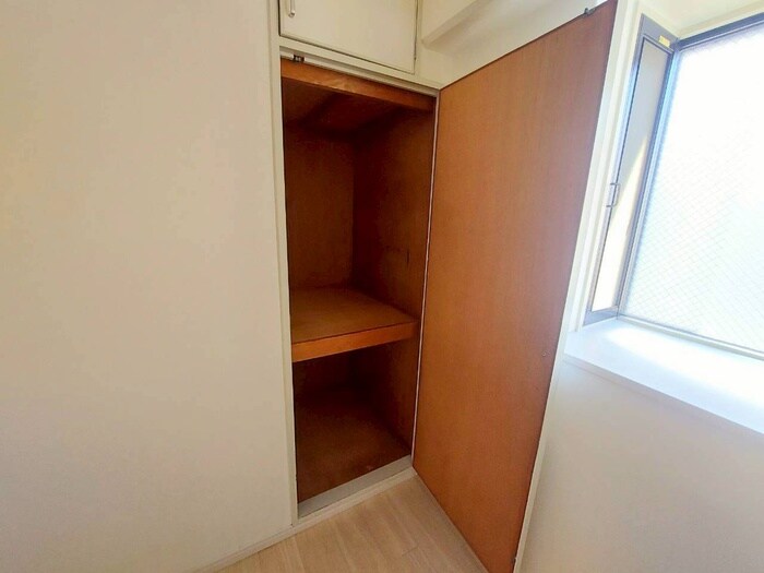 物件内観写真19　(収納)