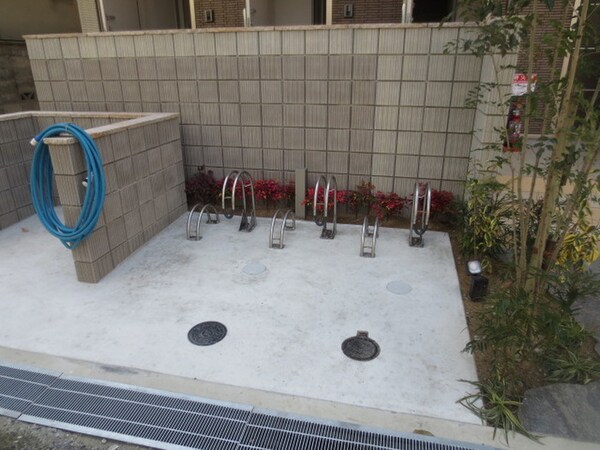駐輪場
