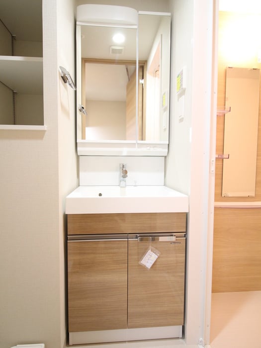 物件内観写真11　(洗面)