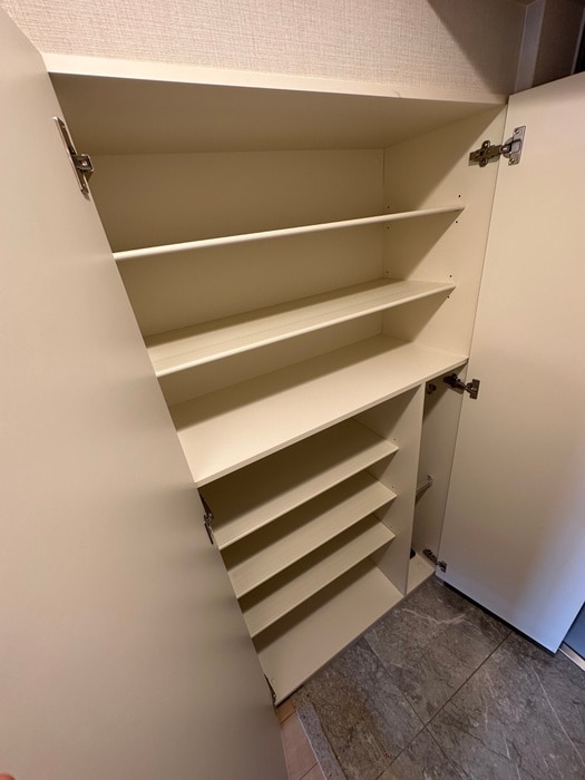 物件内観写真14　(靴箱)