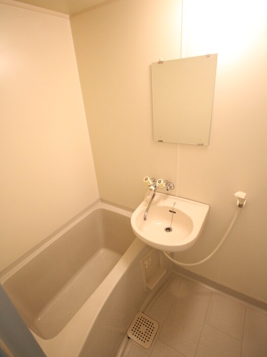 物件内観写真10　(バス／シャワールーム等)