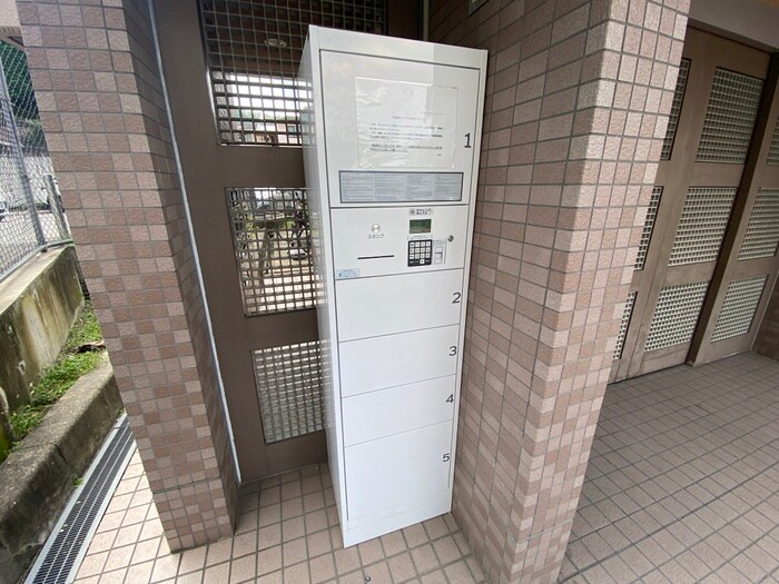 物件外観写真6　(建物設備)