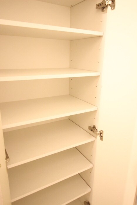 物件内観写真8　(靴箱)