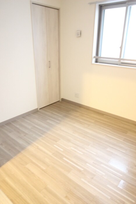 物件内観写真14　(居室)