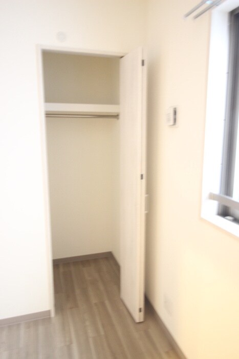 物件内観写真15　(収納)