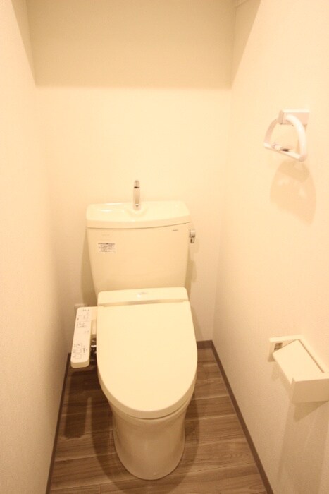 物件内観写真17　(トイレ)